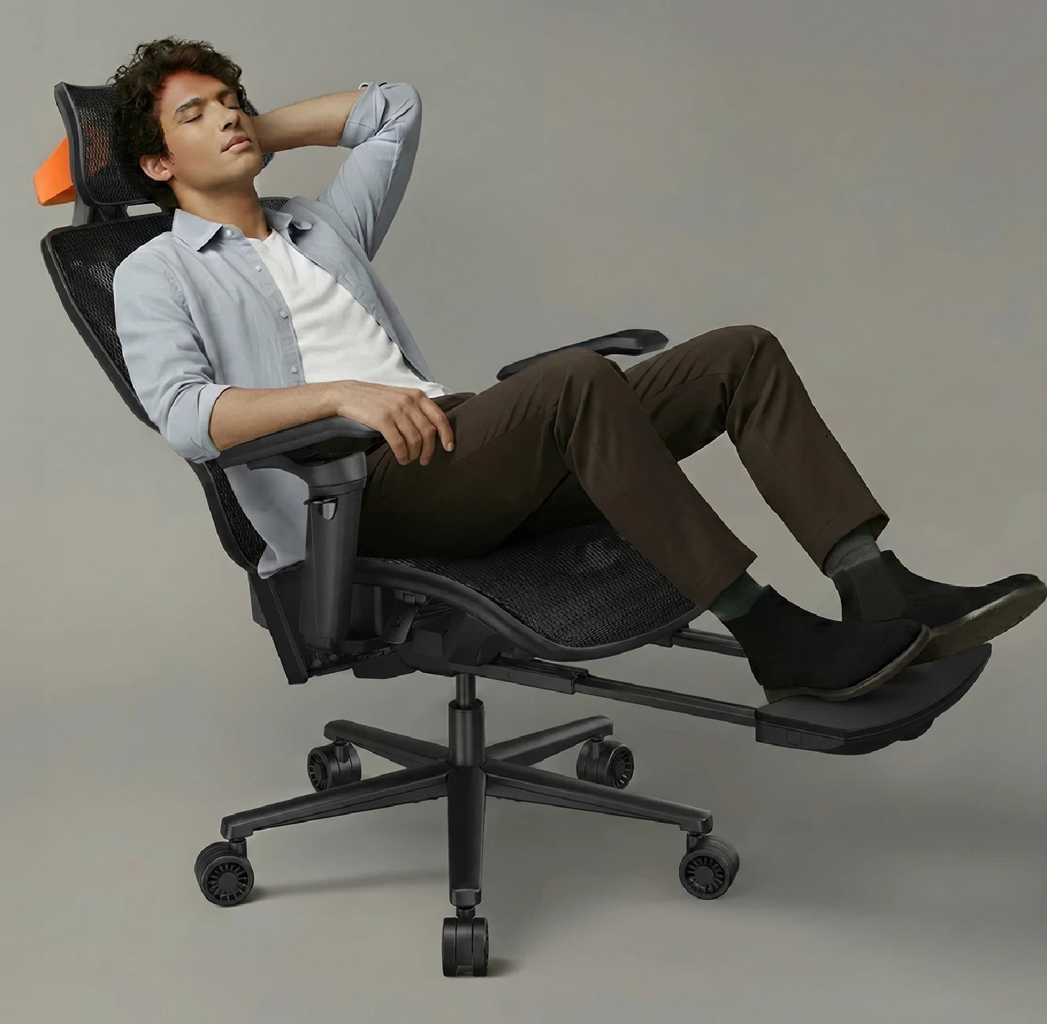 Cougar Terminator Air Executive Ergonomic Office Chair (3D Adjustable Headrest | 3D Hyperrotation Armrests | Dynamic Adaptive Support | Mesh) - additional product image 8